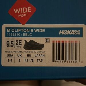 Brand New - Hoka Clifton 9 Wide - Size 9.5